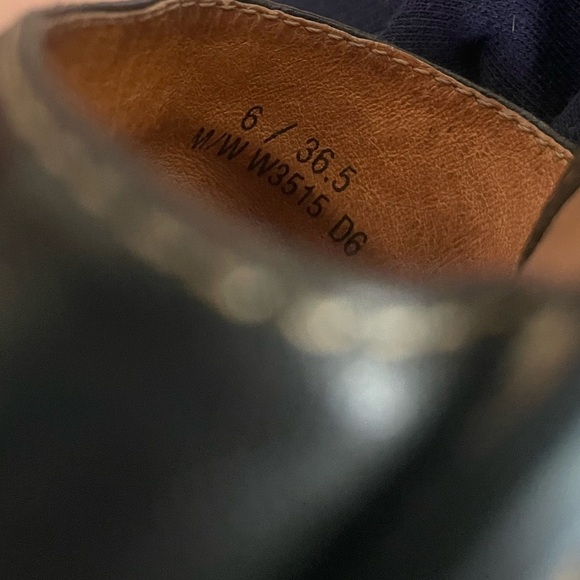 Born Black Leather top slip on sandal-6 - Picture 7 of 7